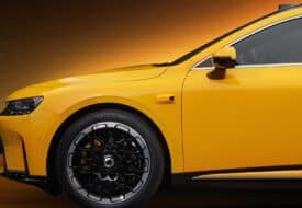 سيارة سمارت تتخلى عن حجمها الصغير وتقدّم أضخم موديل لها (4)