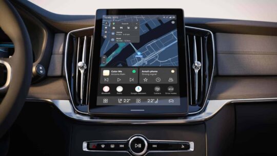 شاشة-سيارة-فولفو-xc90-2025-