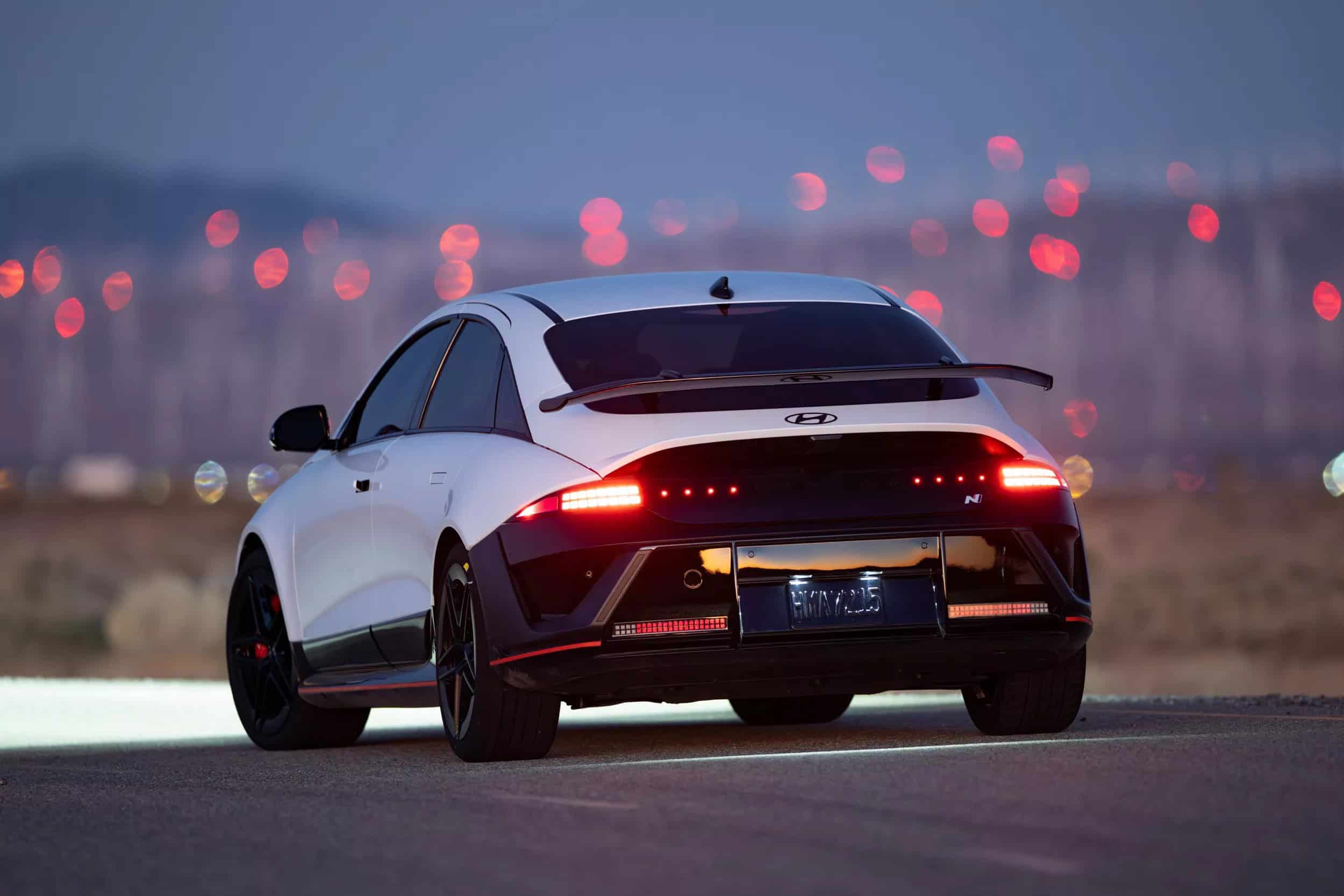 هيونداي ايونيك 6 N