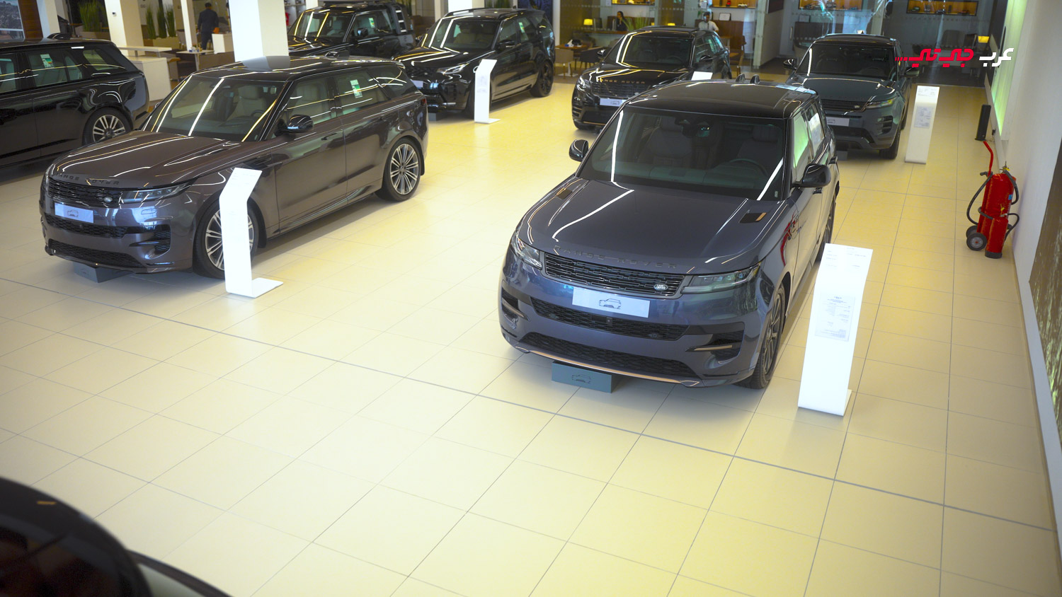 وكيل سيارات رنج روفر