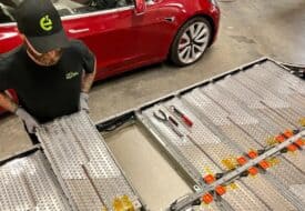 بطارية تسلا