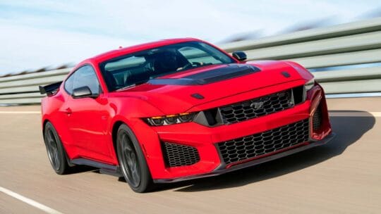 سيارة موستنج دارك هورس اس سي