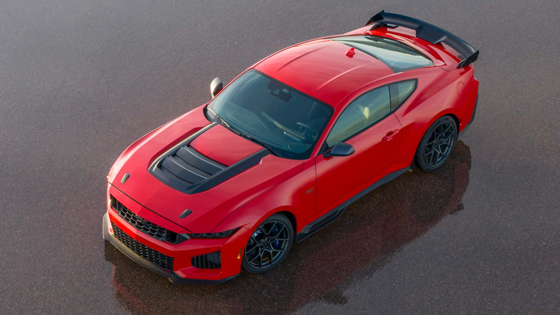 Ford Mustang Dark Horse SC