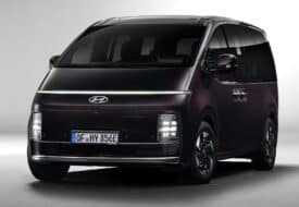 هيونداي ستاريا EV 2026