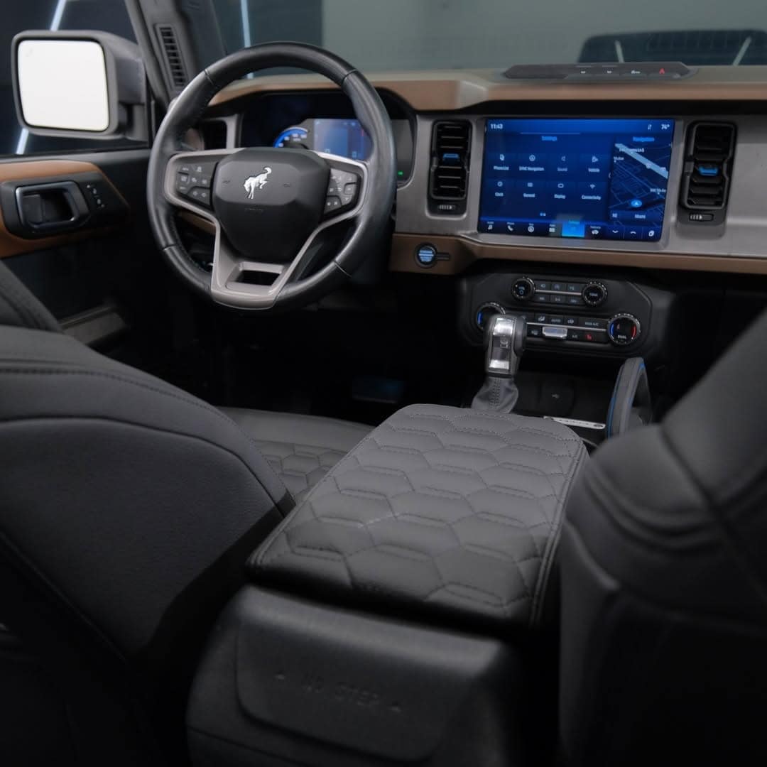 داخلية فورد برونكو