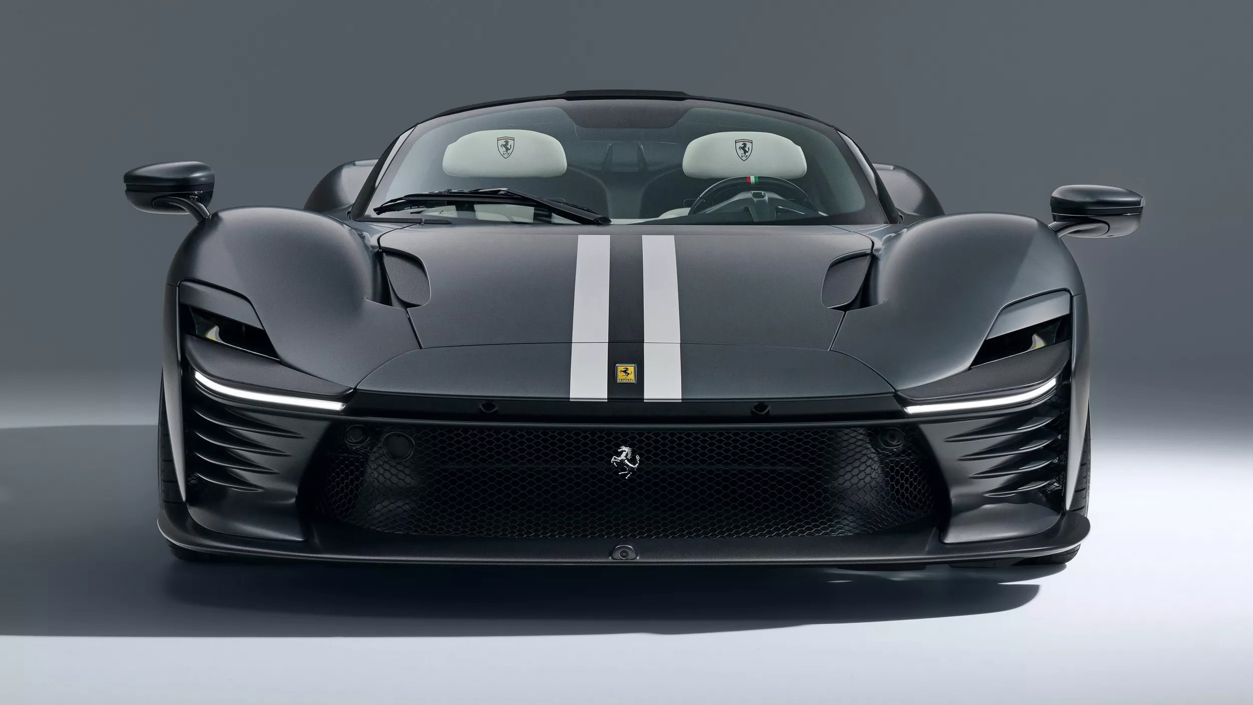 فيراري دايتونا SP3 معدلة