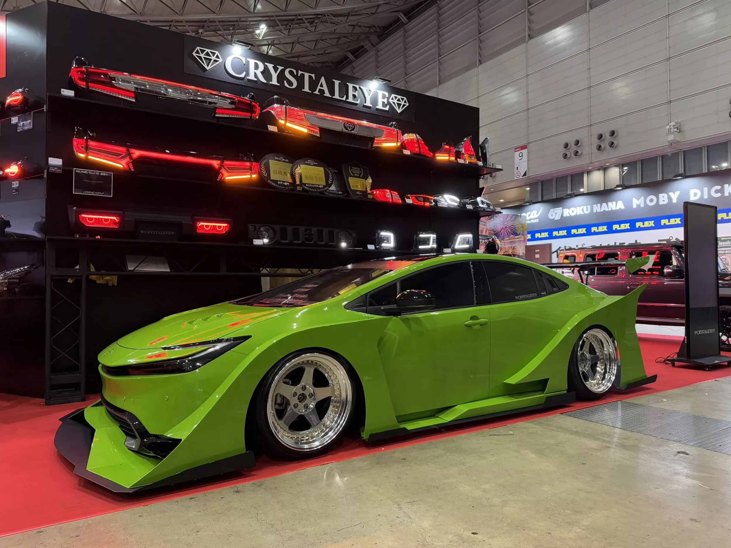 سيارة تويوتا بريوس