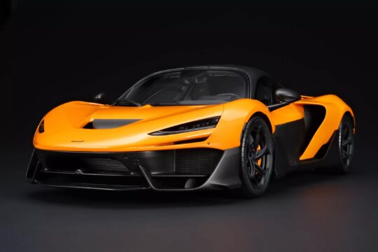 سيارة ماكلارين W1