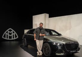 السيدات والسادة نعرفكم على افخم سيارة عند شركة مرسيدس 👌 مرسيدس اس كلاس مايباخ الجديدة ✌️ خلكم