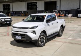 تويوتا هايلوكس الكهربائية 2027