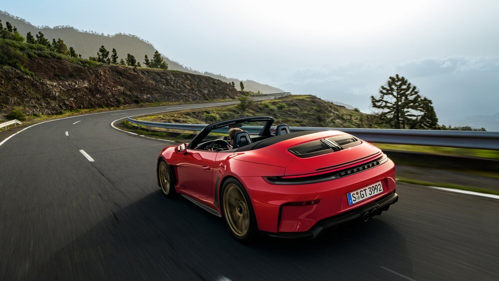 لأول مرة في التاريخ.. بورشه تقدم GT3 مكشوفة