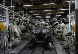 مصنع سيارات تويوتا