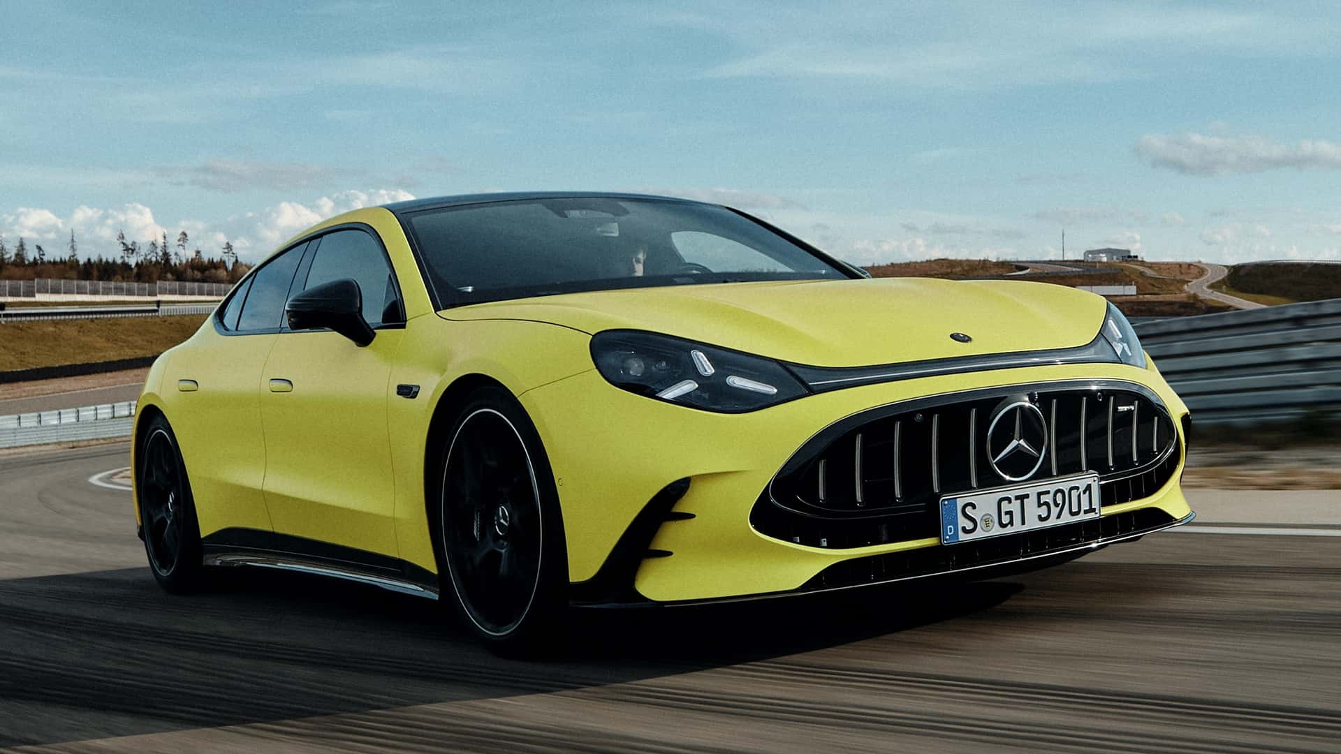 2027-mercedes-amg-gt-4-door-1