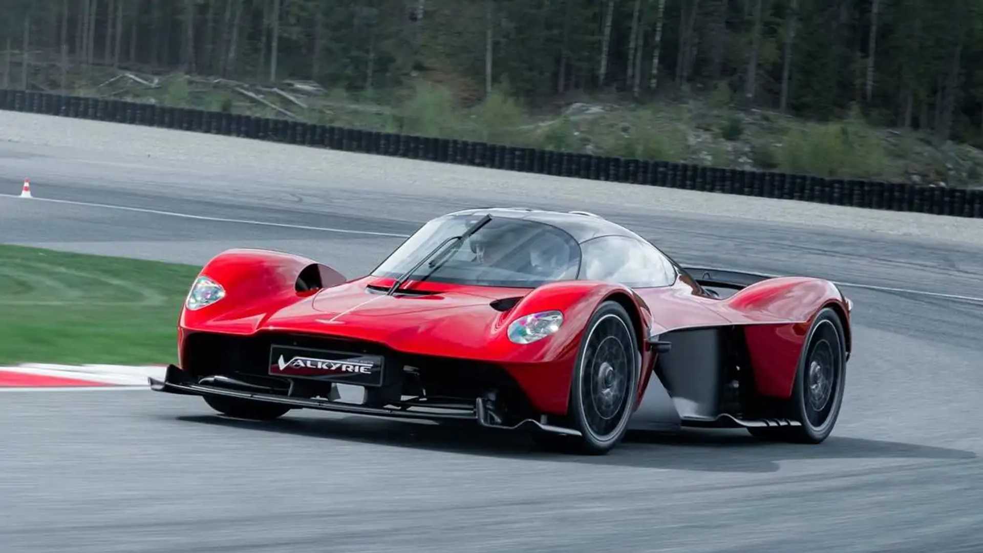 aston-martin-valkyrie-supernova-red-on-the-track