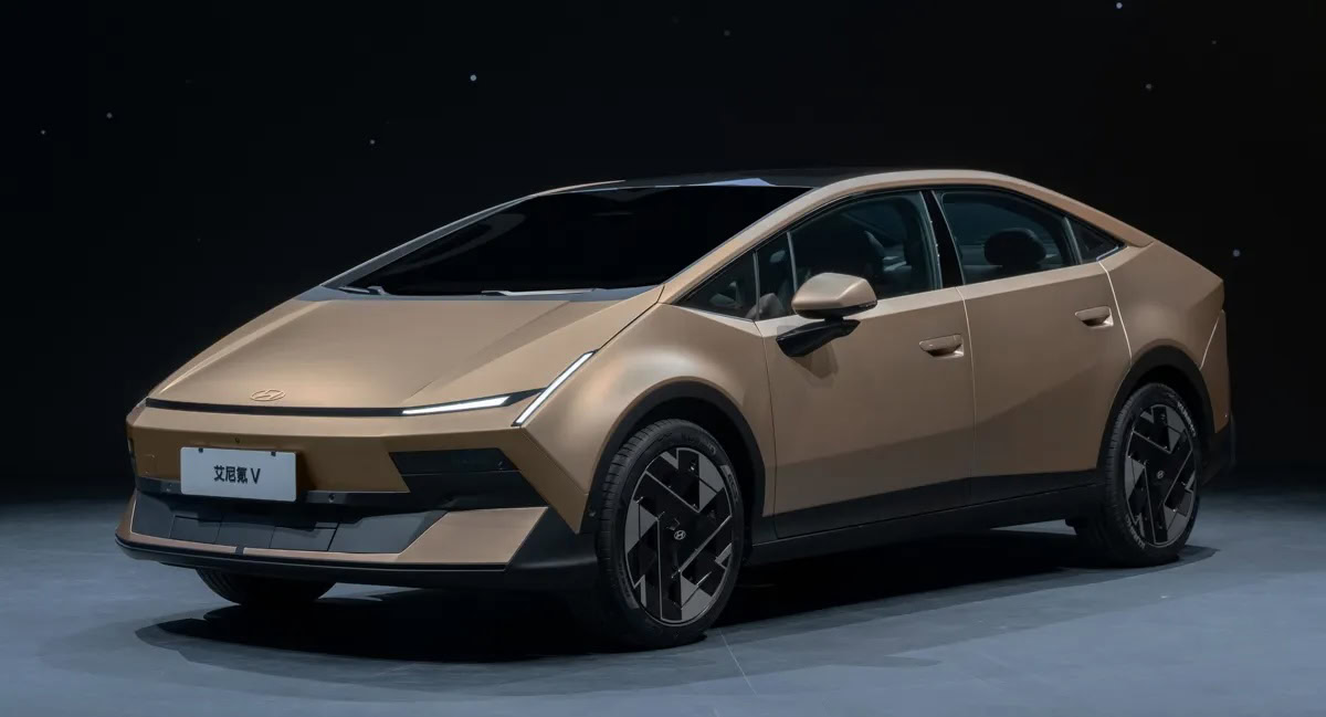 Hyundai-Ioniq-V