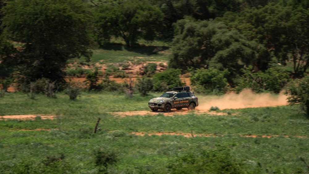 بورش SUV