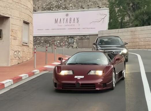 سيارة بوغاتي EB110 GT