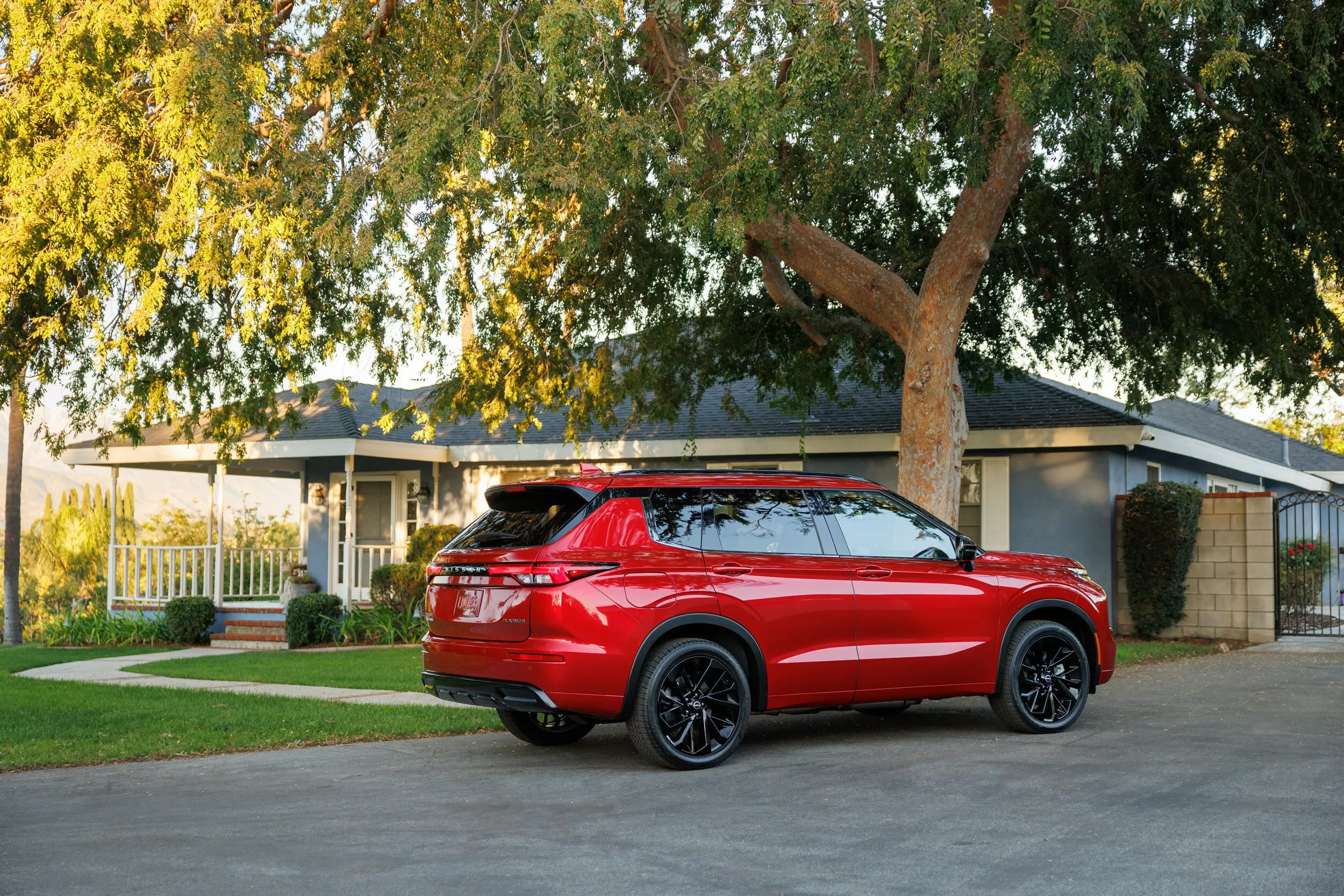 سيارة نيسان روج PHEV